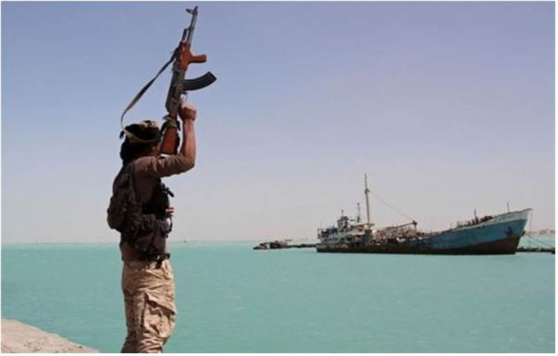 Husiler'den Mısır ordusuna "Yemen kara sularına yaklaşırsanız vururuz" tehdidi