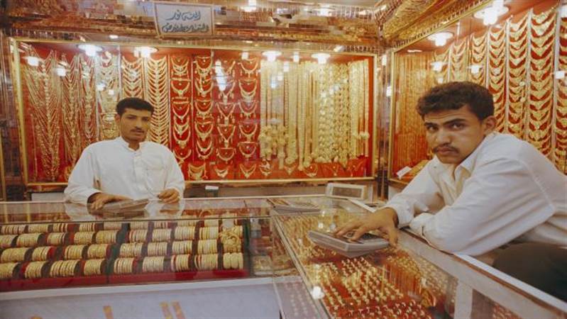 التنقيب العشوائي عن الذهب يستنزف ثروات اليمن