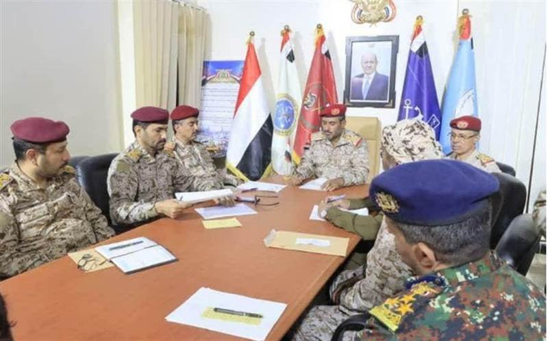 Yemen Genelkurmay Başkanı: Vatandaşların hareket güvenliğini sağlamak için çöl yolar kapatılarak yeni yollar açıldı