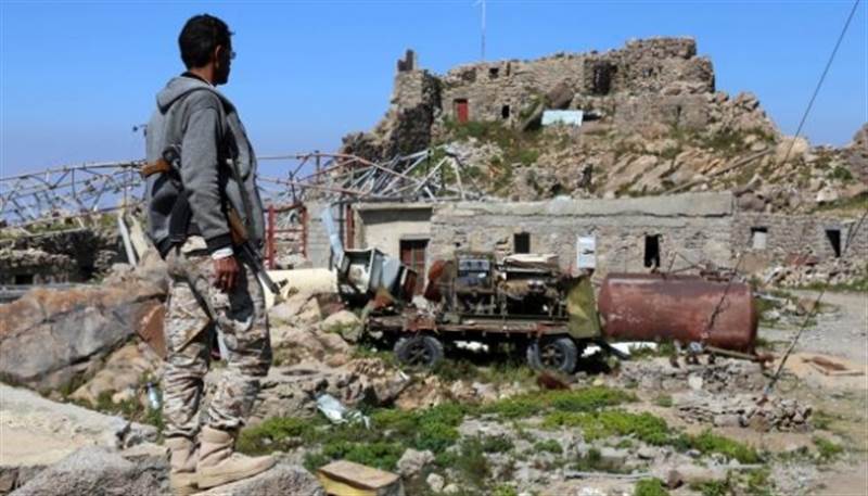 تجدد المواجهات بين قوات الجيش ومليشيا الحوثي الإرهابية شمال وغرب تعز
