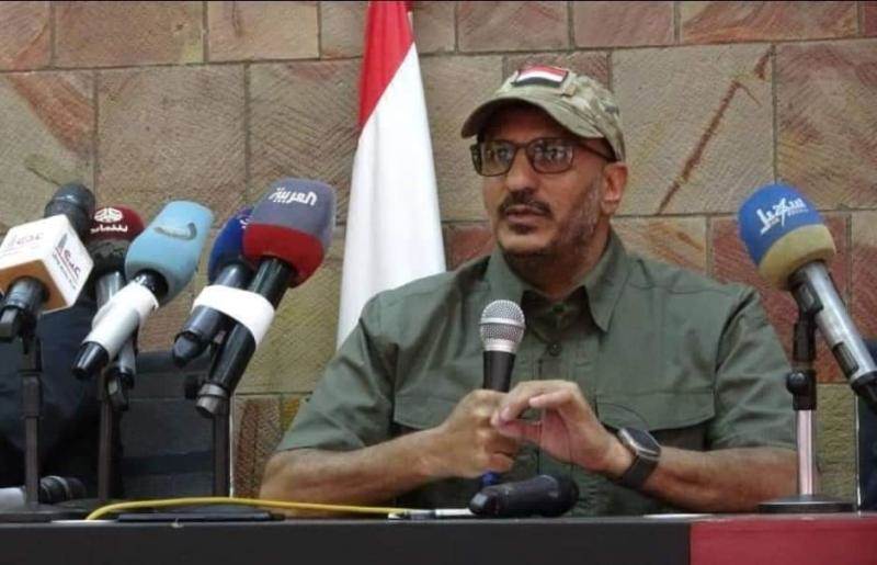 منظمة حقوقية: زيارة طارق صالح إلى تعز استفزاز لمشاعر ضحاياه وأهاليهم وتنكر للدماء التي تسبب بها