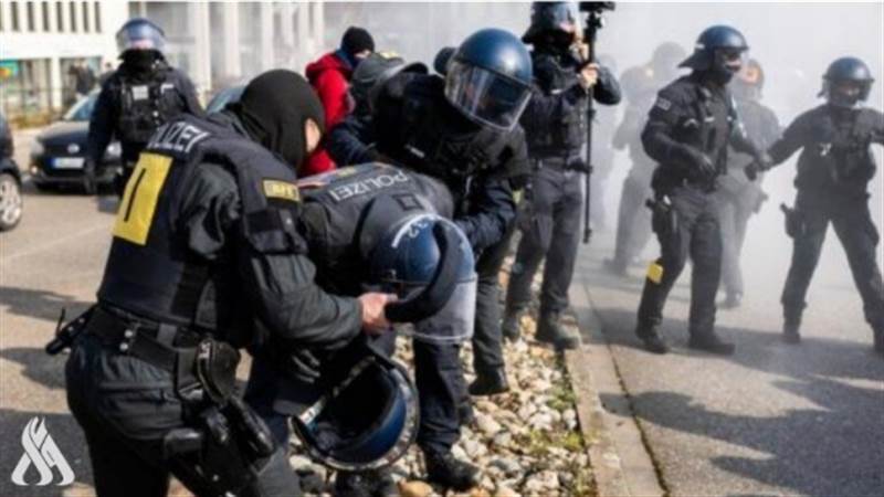 خروج 17 منهم عن الخدمة.. إصابة 53 ضابطا خلال احتجاجات عنيفة في ألمانيا