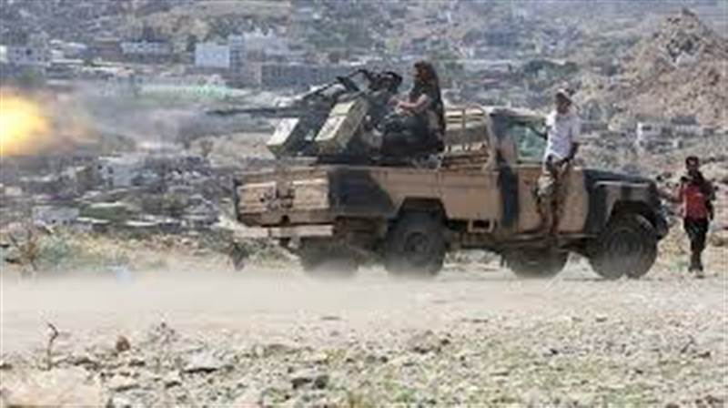 مقتل وإصابة 7 حوثيين بنيران الجيش في تعز