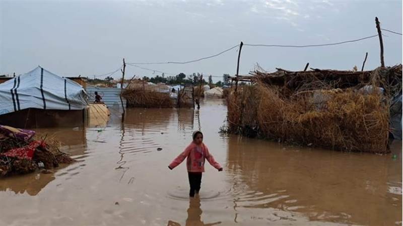 Yemen Acil Durum Komitesi, Marib kentindeki sağanak yağışların zararını  hafifletme planını görüşüyor