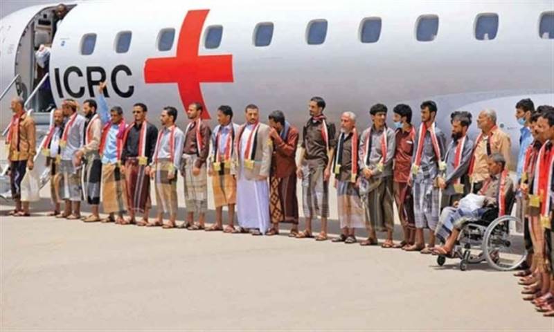الحكومة اليمنية تلوّح بتعليق المفاوضات مع مليشيات الحوثي لهذا السبب