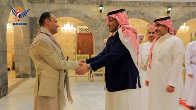 صحيفة لبنانية تكشف عن تصاعد الخلاف بين السعودية والحوثيين