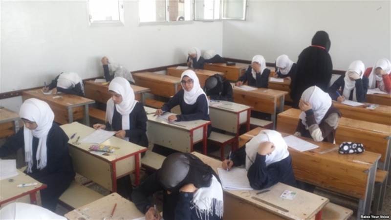 أكثر من 90 ألف طالبا وطالبة يبدأون اليوم امتحانات الشهادة الثانوية في المحافظات المحررة