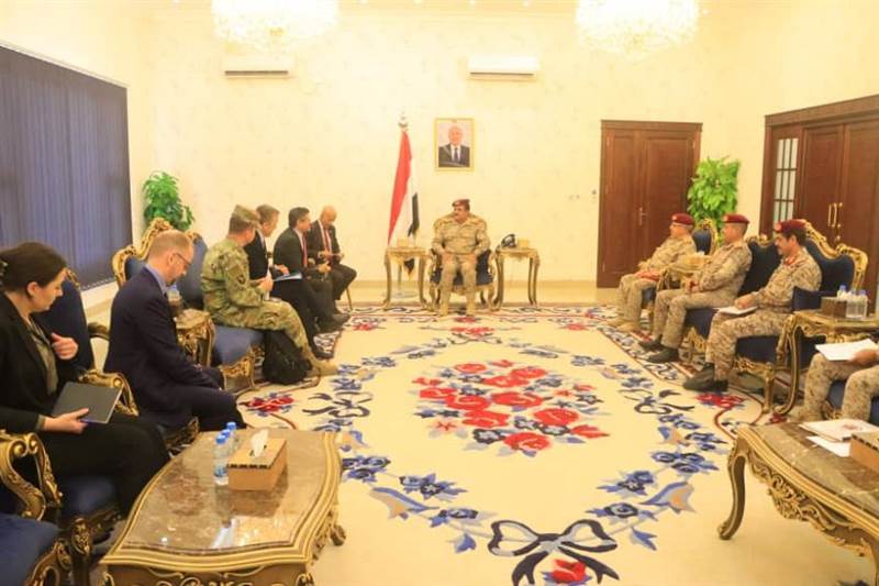 وزير الدفاع: السلام لن يتحقق الا بردع المليشيات الحوثية