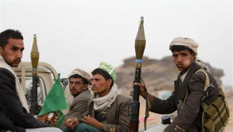 مرافق قيادي حوثي يقدم على قتل والده بدم بارد شرقي تعز