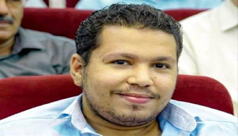 مركز أمريكي يدعو  المجلس الانتقالي إلى سرعة إطلاق سراح الصحفي "أحمد ماهر"