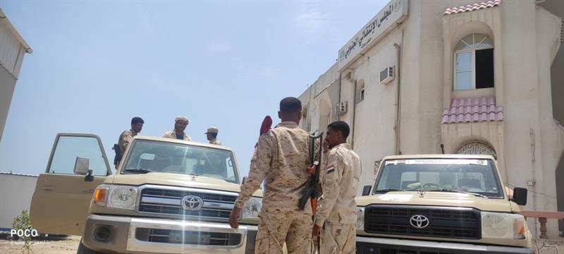 الانتقالي يهدد مجداً بإخراج القوات الحكومية من حضرموت
