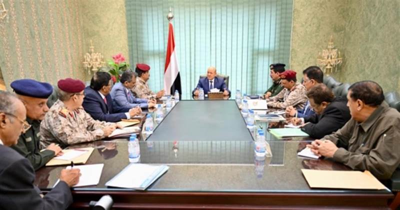 العليمي يترأس اجتماعاَ ضم اللجنة الأمنية العليا وقيادات الأجهزة أمنية في العاصمة المؤقتة عدن