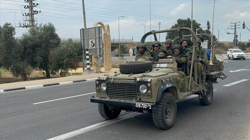 صحيفة إسرائيلية: الجيش الإسرائيلي يعلن مقتل أحد ضباطه على حدود لبنان