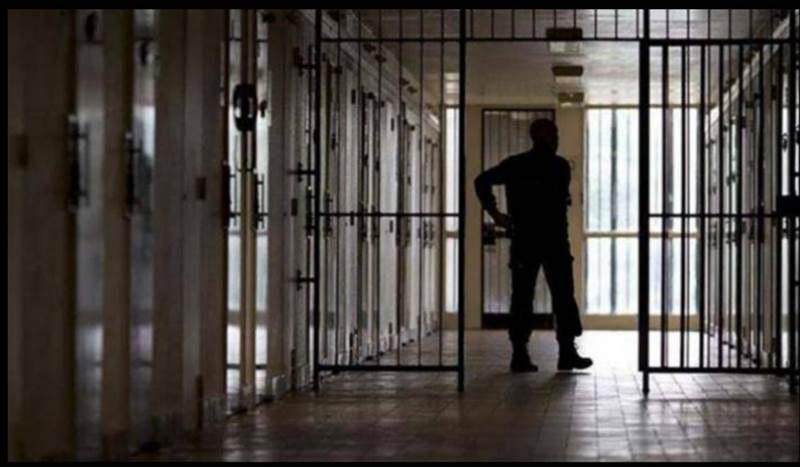 Sınır Tanımayan Doktorlar: Hacce'daki merkez cezaevinde 250 uyuz vakasını tedavi ettik