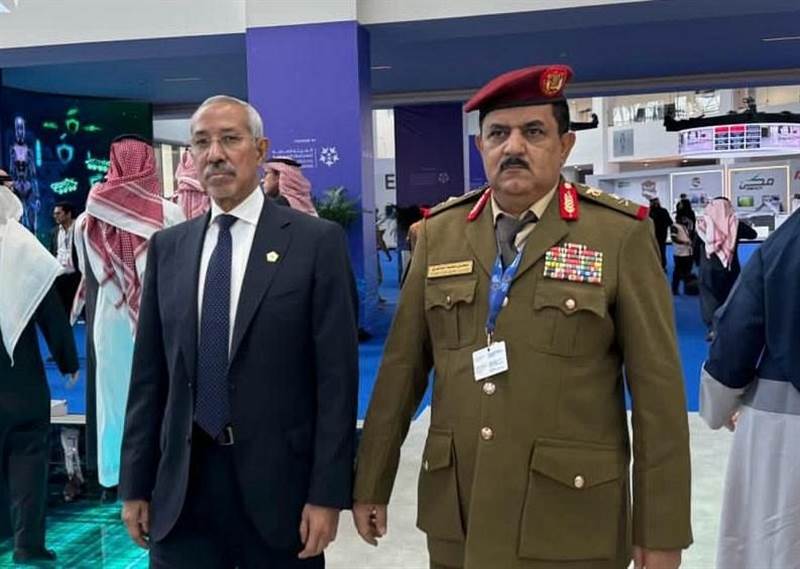 وزير الدفاع يبحث مع نظيريه الجيبوتي والموريتاني تعزيز التعاون الثنائي