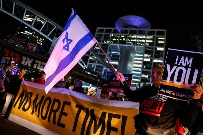 وكالة موديز تُخفّض تصنيف إئتمان إسرائيل ونتنياهو يعلق