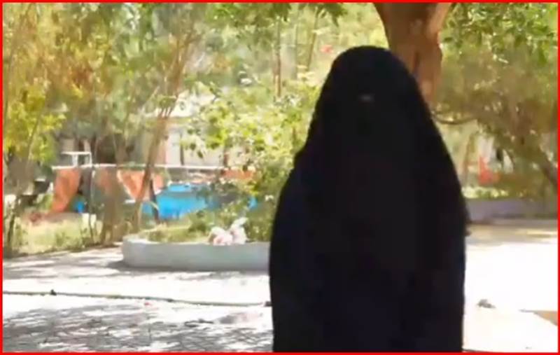 حافظة للقران بالقراءات السبع.. مقتل امرأة بحادثة عبث بالسلاح في محافظة مأرب (فيديو)
