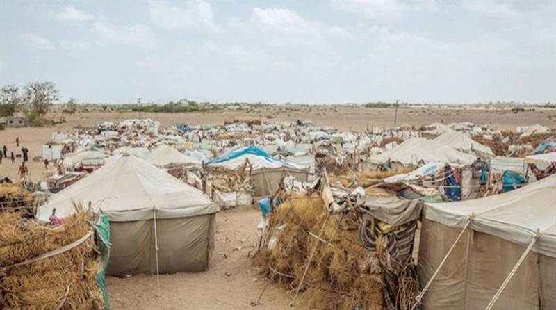 غياب الأمن وتدهور الاقتصاد يجبران مئات الأسر اليمنية على النزوح