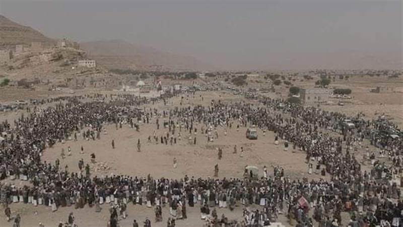عمران.. قبائل الجبل وعيال سريح يحتشدون لمطالبة ميليشيا الحوثي بضبط قتلة ﻿"الشهراني"