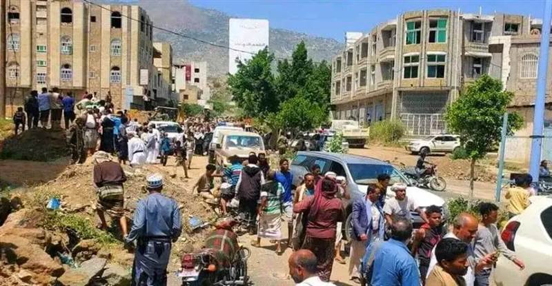مصدر عسكري تنفي ادعاءات مليشيات الحوثي بفتح طرق رئيسية في تعز