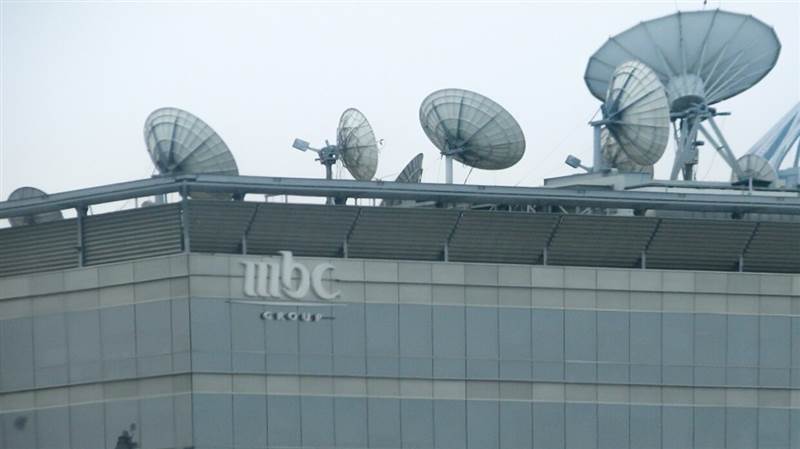 اقتحام مقر قناة MBC في العراق بعد تقرير اساء للمقاومة الفلسطينية (فيديو)