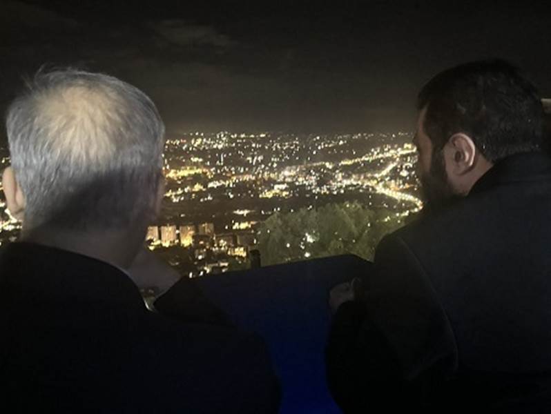 Turkish Foreign Minister Hakan Fidan and Syria's New General Administrator Ahmed Esh-Shara Enjoy Tea on Mount Qasioun