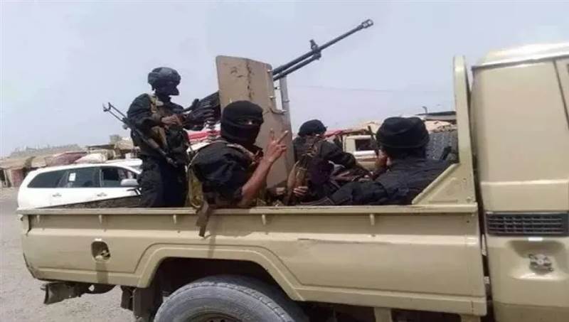 عاجل : انفجار يستهدف قوات الانتقالي في أبين عقب تعرضها لهجوم جوي