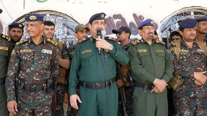 وزير الداخلية يتفقد جاهزية قوات الأمن الخاصة بمأرب ويشيد بجهودها في مواجهة التحديات الأمنية