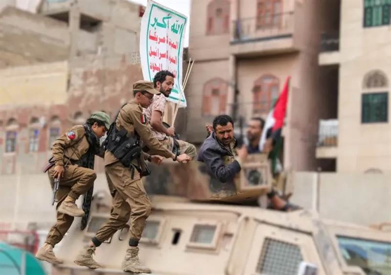 في محاولة للسيطرة.. الحوثيون يمنعون الحديث عن الغارات الأمريكية ويوجهون بتحري "الخونة"