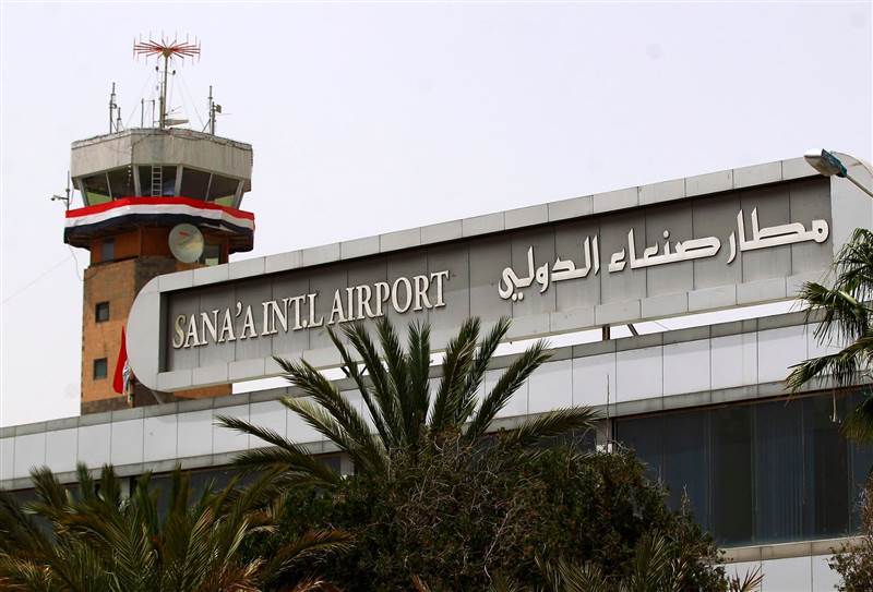 مطار صنعاء الدولي يستأنف العمل بعد غارات إسرائيلية مدمرة