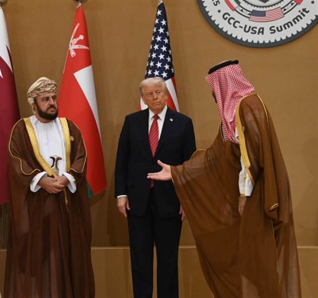 عمان.. عودة الملاحة في البحر الأحمر تساهم في نجاح الملف اليمني