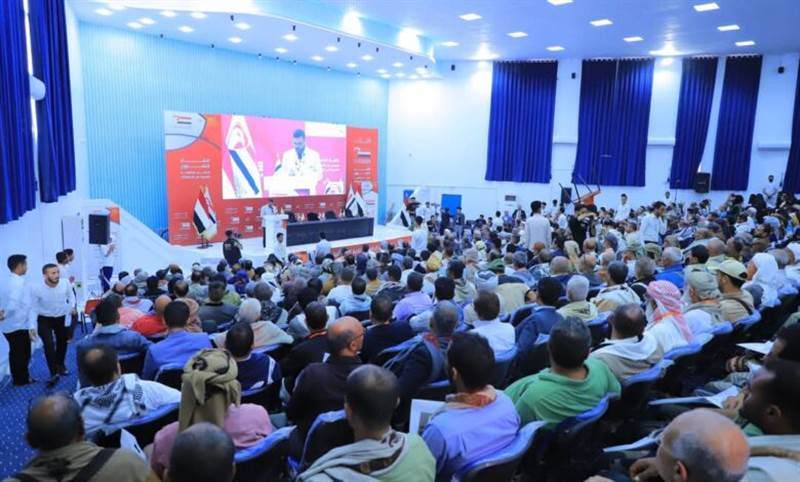 البيان الختامي للقاء التشاوري للمقاومة الشعبية .. يدعو لاصطفاف وطني جامع “لاستعادة الدولة وإنهاء الانقلاب الحوثي”