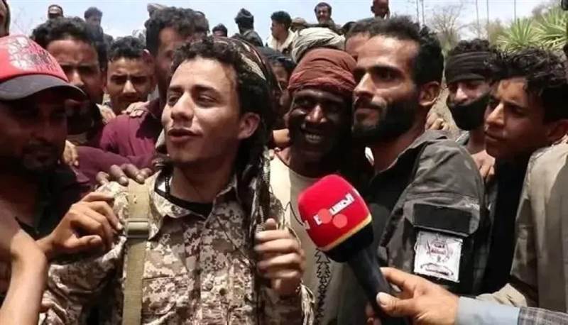 مشهد إنساني تروّج له المليشيات كاختراق عسكري.. والقوات الجنوبية ترد: "المعانقة لا تغيّر الحقائق"
