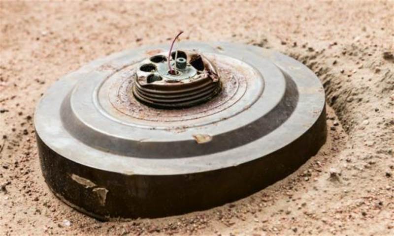 لغم حوثي يودي بحياة مواطن ويصيب اثنين آخرين في البيضاء