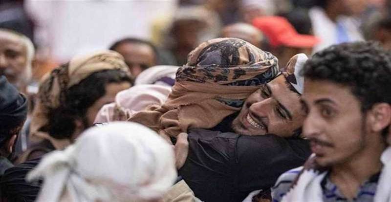 ملف الأسرى يعود إلى الواجهة.. دعوات للتبادل الشامل والاتهامات المتبادلة تعرقل التنفيذ