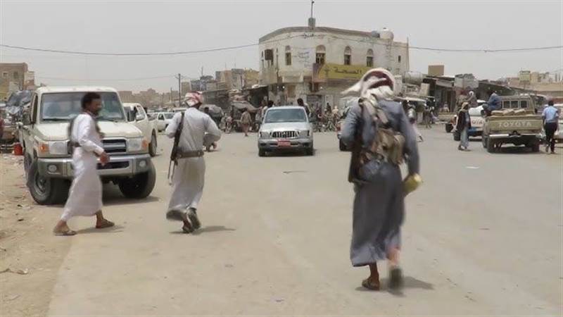 تصاعد التمرد القبلي ضد الحوثيين في الجوف وإستهداف قيادي حوثي بارز وسط مدينة الحزم