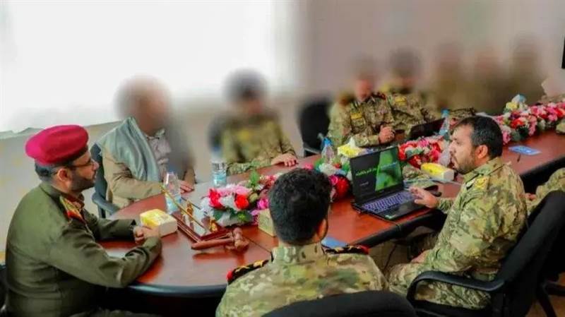 ليلة رعب في صنعاء.. صحيفة تكشف تفاصيل استهداف غامض لاجتماع قيادي حوثي وسط ارتباك ومصير مجهول