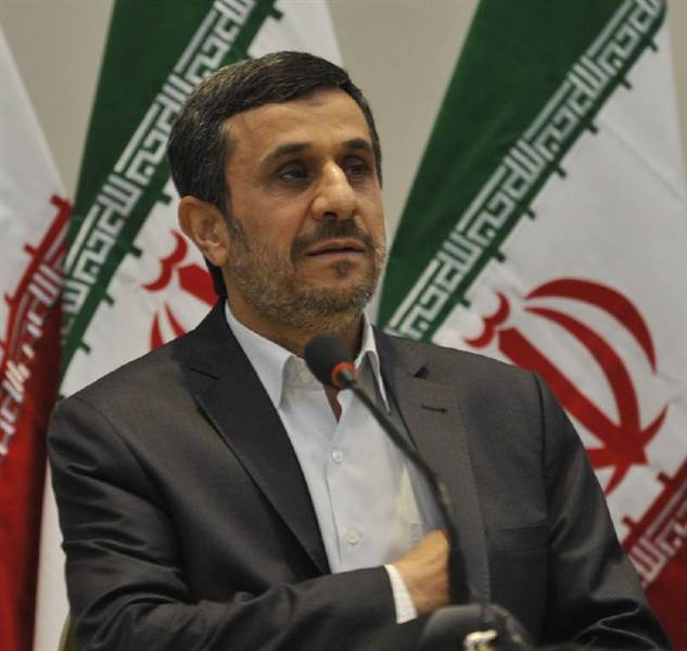 بين الشائعة والحقيقة.. ماذا جرى لأحمدي نجاد في طهران؟