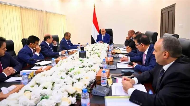 العليمي يحذر من زج اليمن في أتون صراع إقليمي متفجر مع تصاعد التوتر الإسرائيلي الإيراني