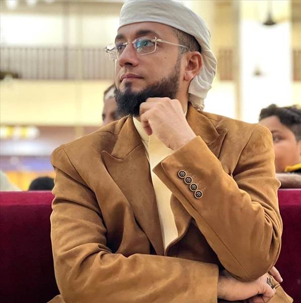 عاجل : الإفراج عن الشيخ الكازمي بعد ساعات من اختطافه من داخل مسجد في عدن
