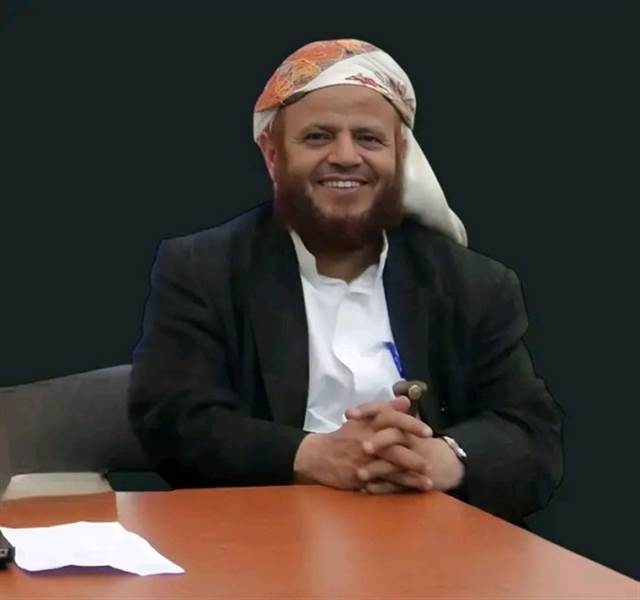 قتلوه علانية ودفنوه سرا .... الحوثيون يدفنون الشيخ صالح حنتوس سرًّا ويمنعون الأهالي من وداعه