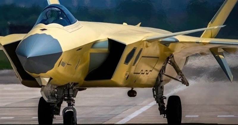 التنين الصيني يرعب النسر الأمريكي.. الصين تنتج 4 مقاتلات شبحية J-20 شهريًا