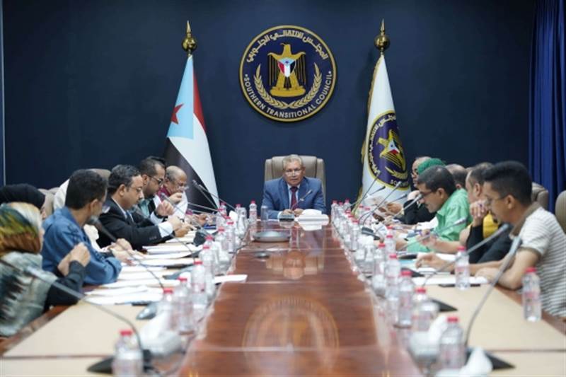 الانتقالي يرفض لجان رقابية برلمانية للتحقيق في فساد النفط.. ومراقبون: لماذا يخشى المساءلة؟