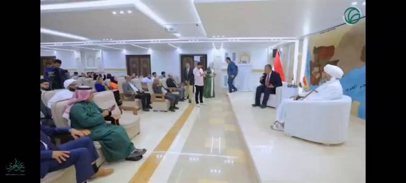 جدل واسع بعد فعالية دينية في السفارة اليمنية بالقاهرة: اتهامات بتمرير خطاب سلالي وتطبيع مع مشروع طائفي