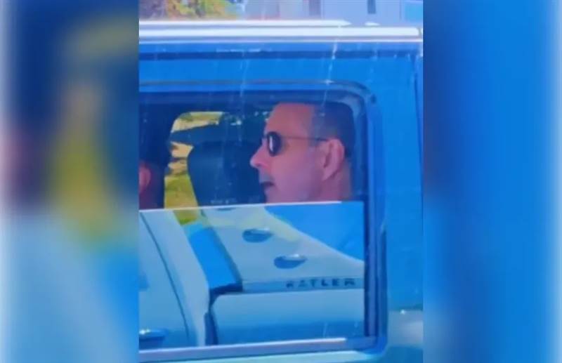 فيديو يُشعل الجدل على مواقع التواصل بعد رصد شخصية يُشتبه بأنها الرئيس السوري السابق في العاصمة الروسية