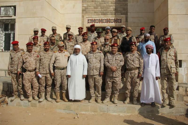 حضرموت.. قيادات ومشايخ رماه وثمود يعلنون دعمهم الكامل لتحركات الجيش في تعزيز الأمن والاستقرار
