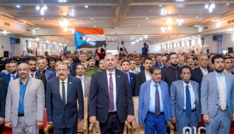 الانتقالي الجنوبي يعيد ترتيب صفوفه: محاولة متأخرة لترميم صورة متآكلة
