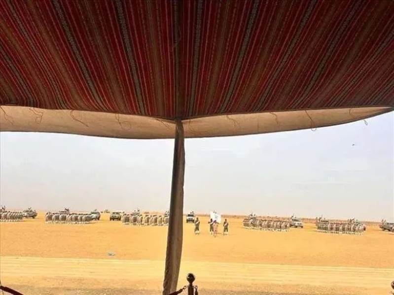 مشهد غير مسبوق في اليمن.. ظهور قوة عسكرية جديدة تُهدد خريطة النفوذ في اليمن!