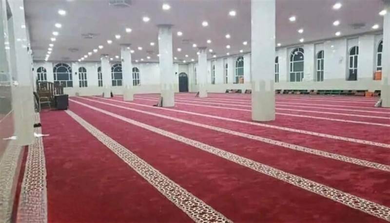 الحوثيون يسيطرون على مسجدٍ سلفيٍ في تعز ويطردون إمامه بالقوة