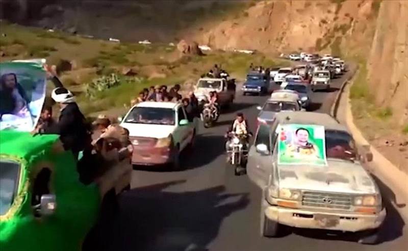 الحوثيون يقرّون بسقوط 10 من عناصرهم بينهم ضابط.. اعتراف نادر بالخسائر في معارك وغارات إسرائيلية